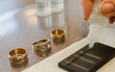 Les tests sur l'or endommagent-ils vos bijoux ? Voici ce qu'il faut savoir